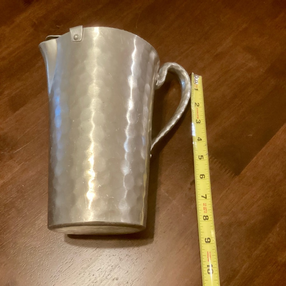 Everlast Silver Hammered Metal Pitcher